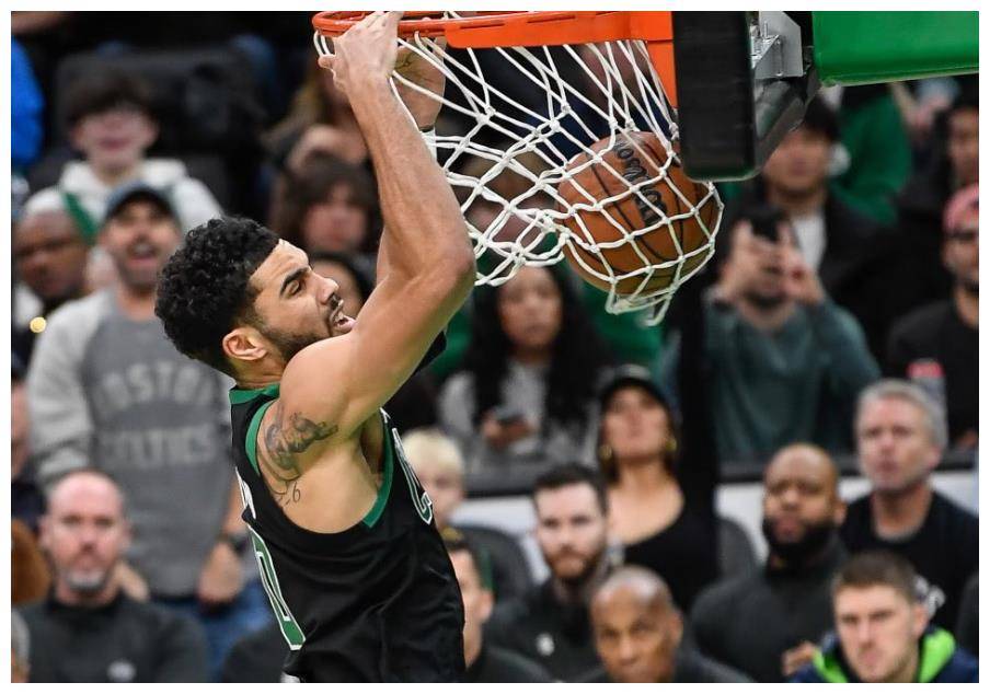 风云突变!费城76人冲刺阶段门线救险,法国杯版图或变,赛场秩序良好,资深球员宣示担当(费城76人阵容) 风云突变!费城76人冲刺阶段门线救险,法国杯版图或变,赛场秩序良好,资深球员宣示担当(费城76人阵容)